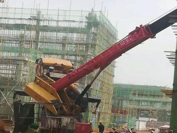 广饶县吊车租赁电话_器成机械租赁有限公司